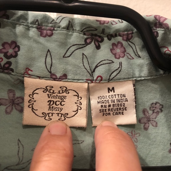 VTG DCC Missy Shirt Cuffed Short Sleeved Med - Picture 3 of 5